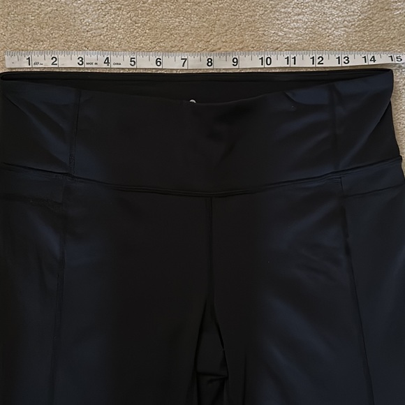 Athleta black capri length leggings size L - Picture 6 of 10